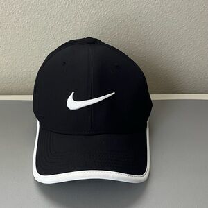 Nike Unisex Adjustable Black Cap with White Swoosh and Trim